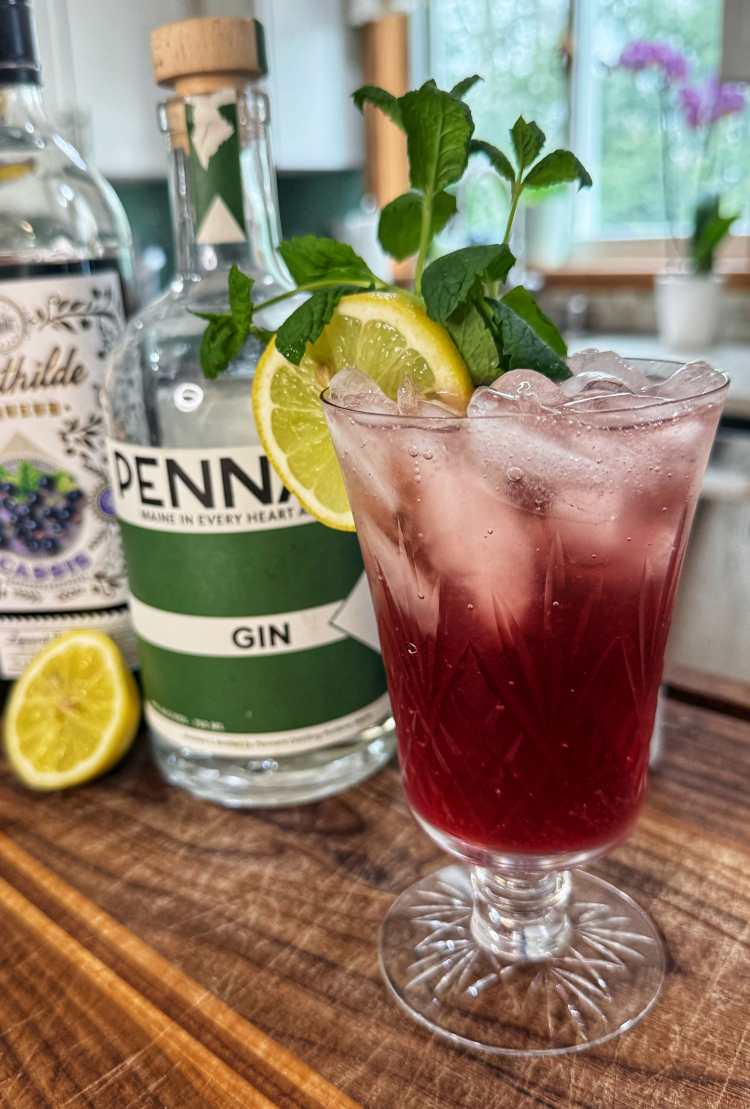 H&S SPIRITS WILD BLUEBERRY LIQUEUR | Maine Spirits
