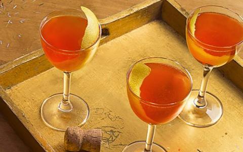 Kiss Me Cocktail