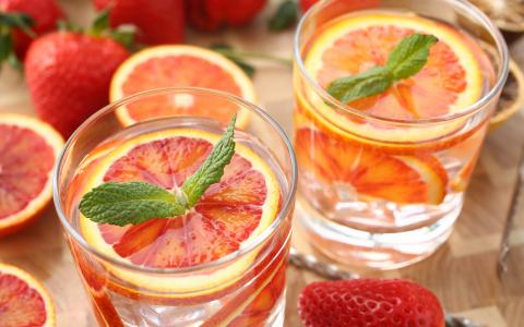 Summer Grapefruit Strawberry Mocktail