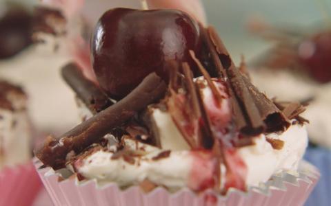 Baileys Black Forest Gateau Cupcakes