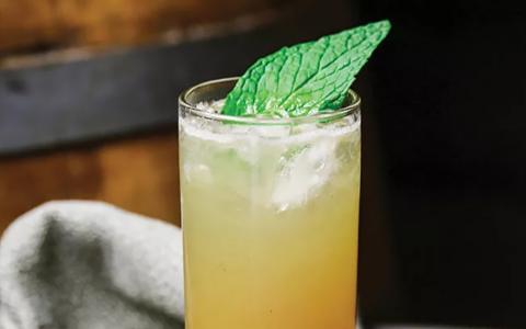 Salty Ginger-Ade (Mocktail)