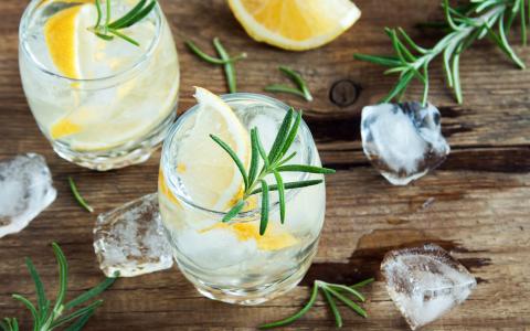 Lemon Refresher Mocktail