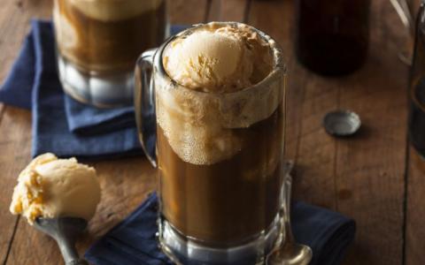 Root Beer Float Cocktail