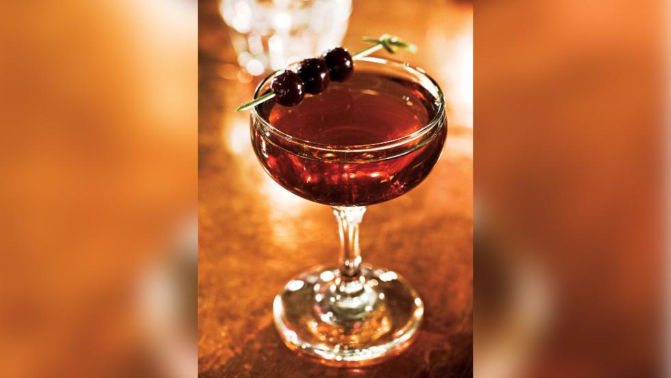 Black Barrel Holiday Manhattan