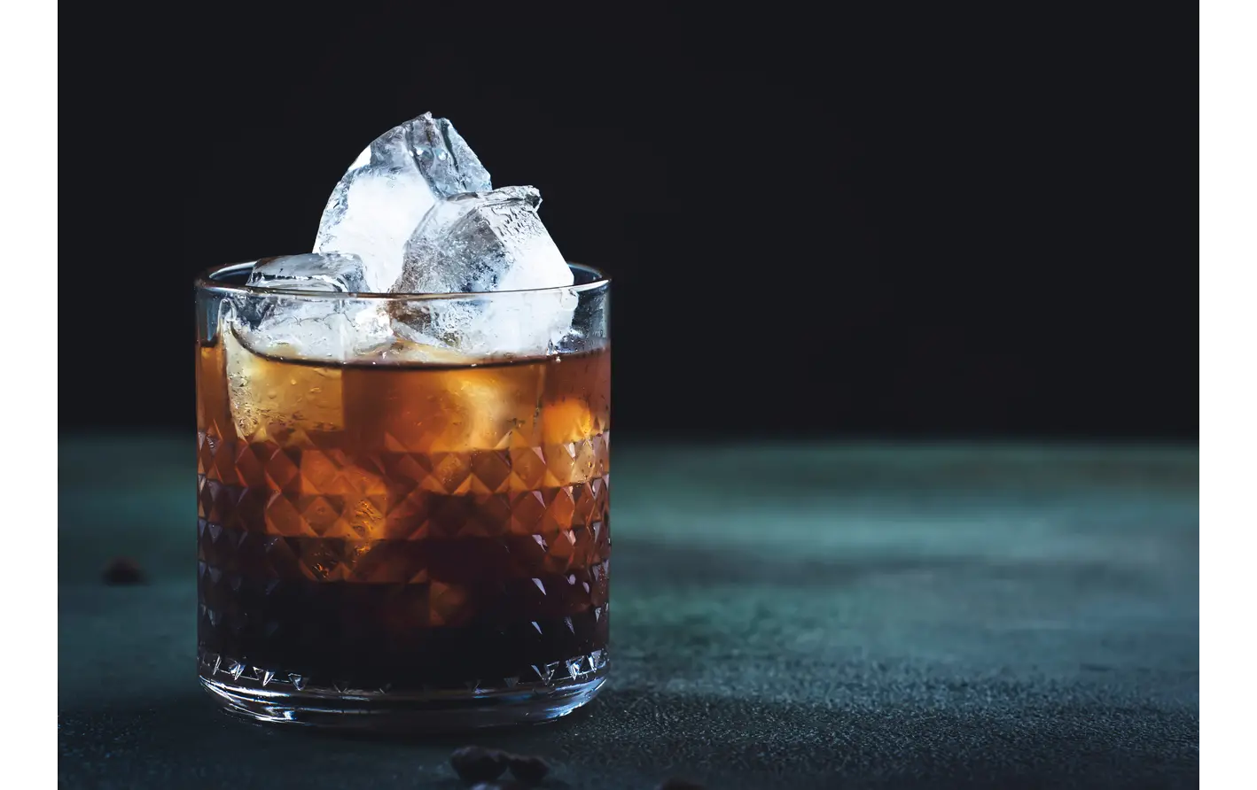 black russian cocktail