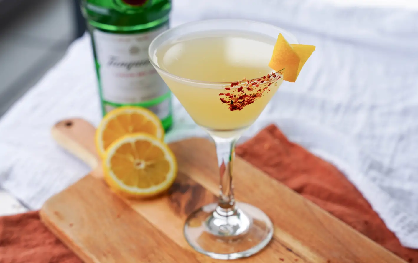 Hot Honey Bee's Knees Cocktail