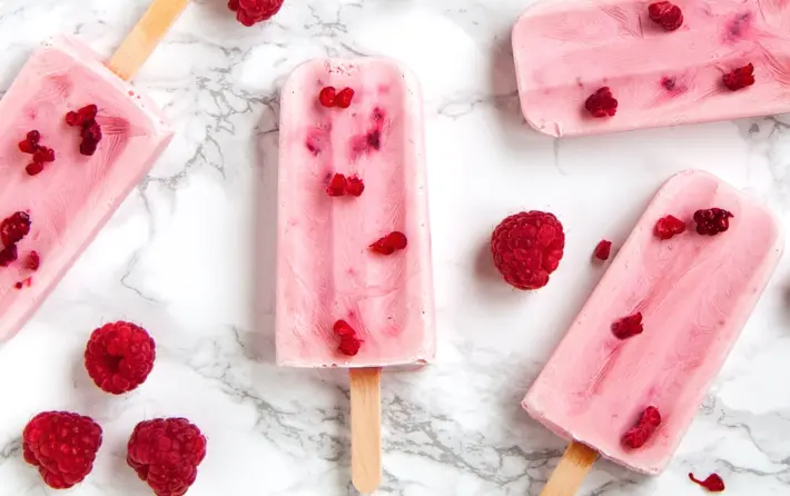 Raspberry Cream Poptail 