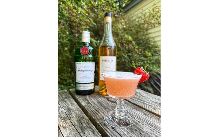 Strawberry Bergamot Sour