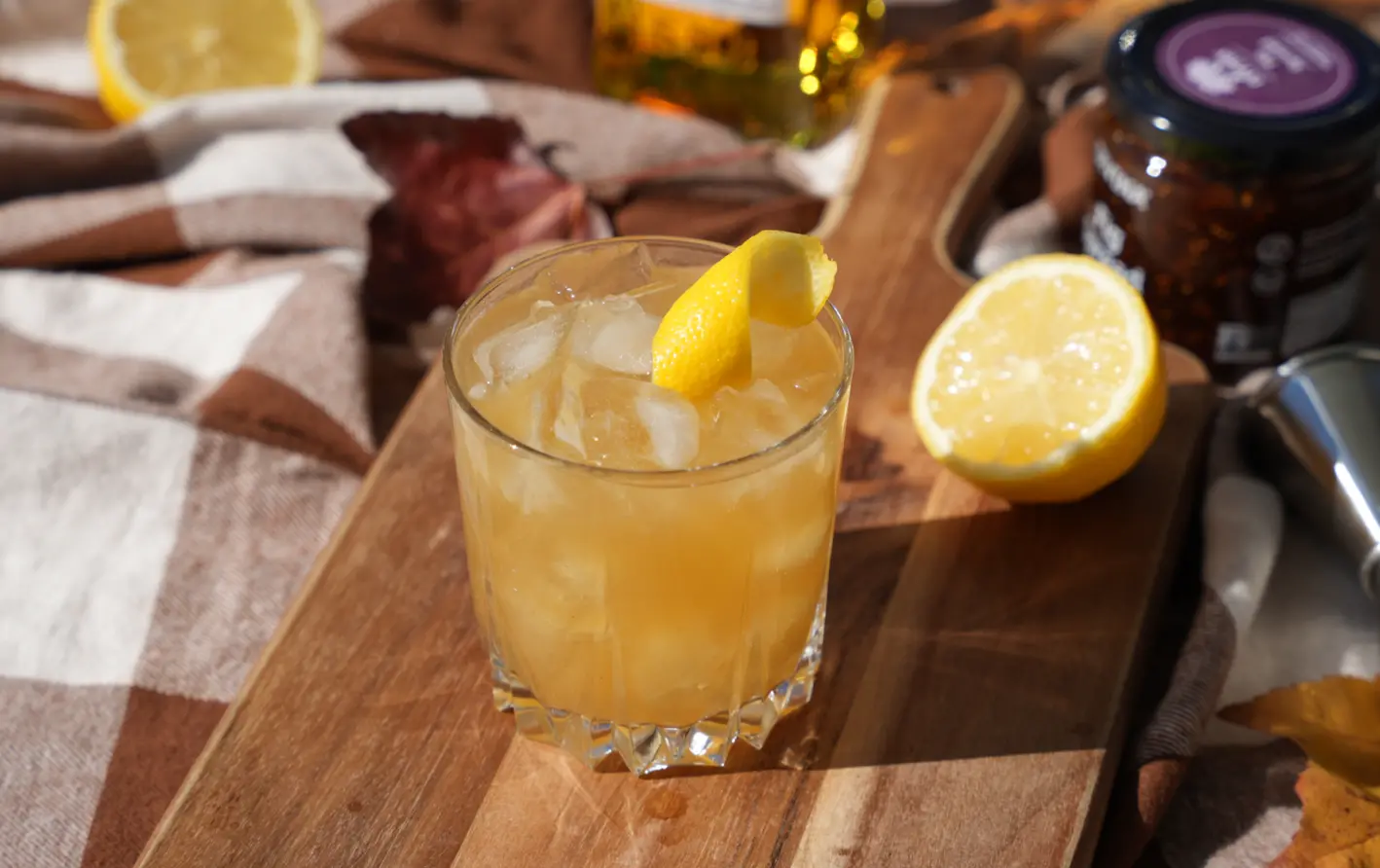 Whiskey Fig Refresher cocktail