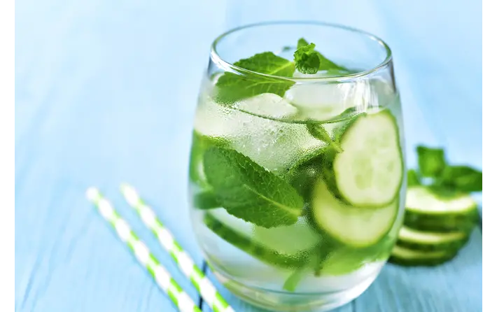 Fresh Cucumber Gin Mojito