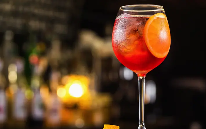 Refreshing Aperol Spritz