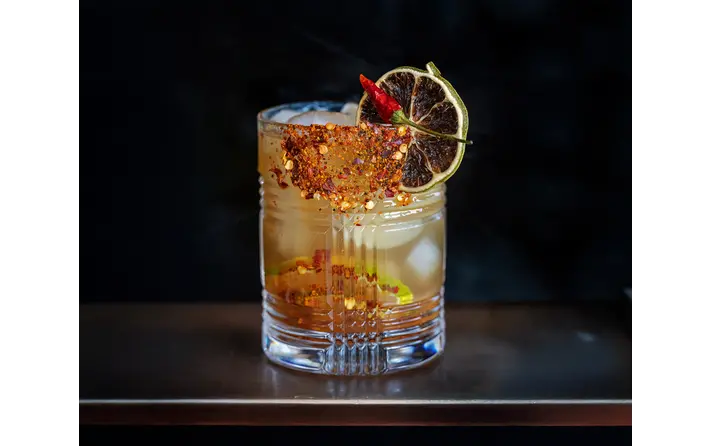 “The Fire & The Fury” Spicy and Icy Bourbon Whisky Cocktail