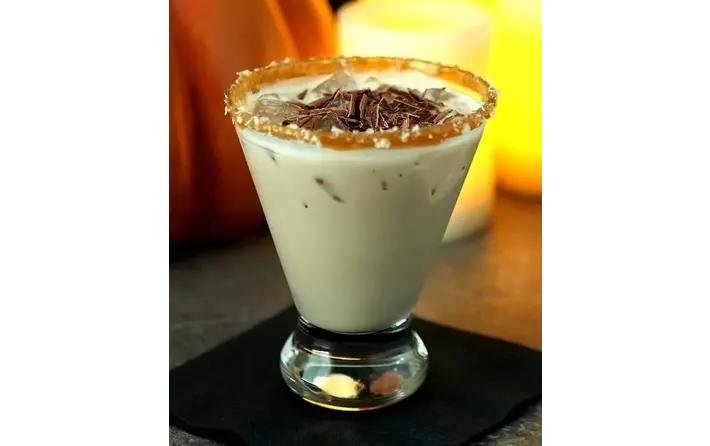 Salted Caramel Chocolate Martini