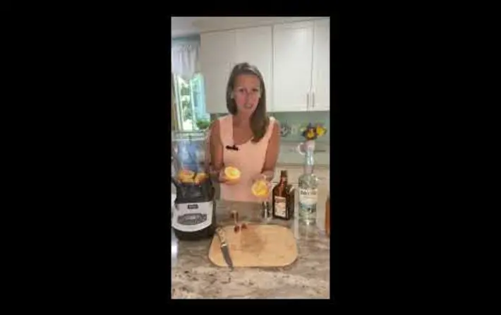 Cocktails with Katya - Peach Margarita