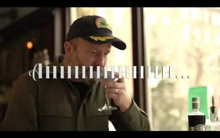 Happy Hour with Spencer Albee - Blue Moon