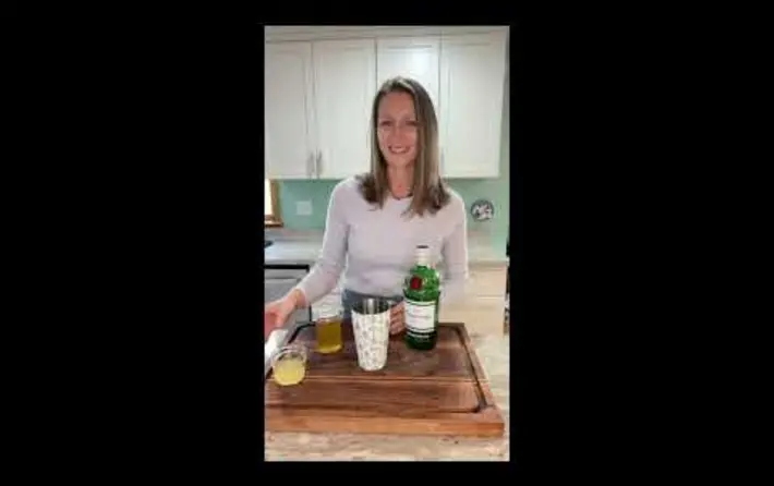 Cocktails with Katya - Bees Knees