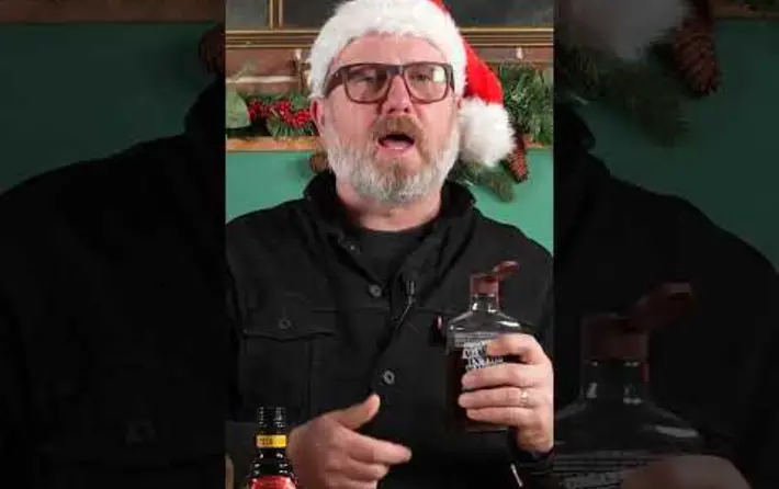 Happy Hour with Spencer Albee - Feliz Navidad